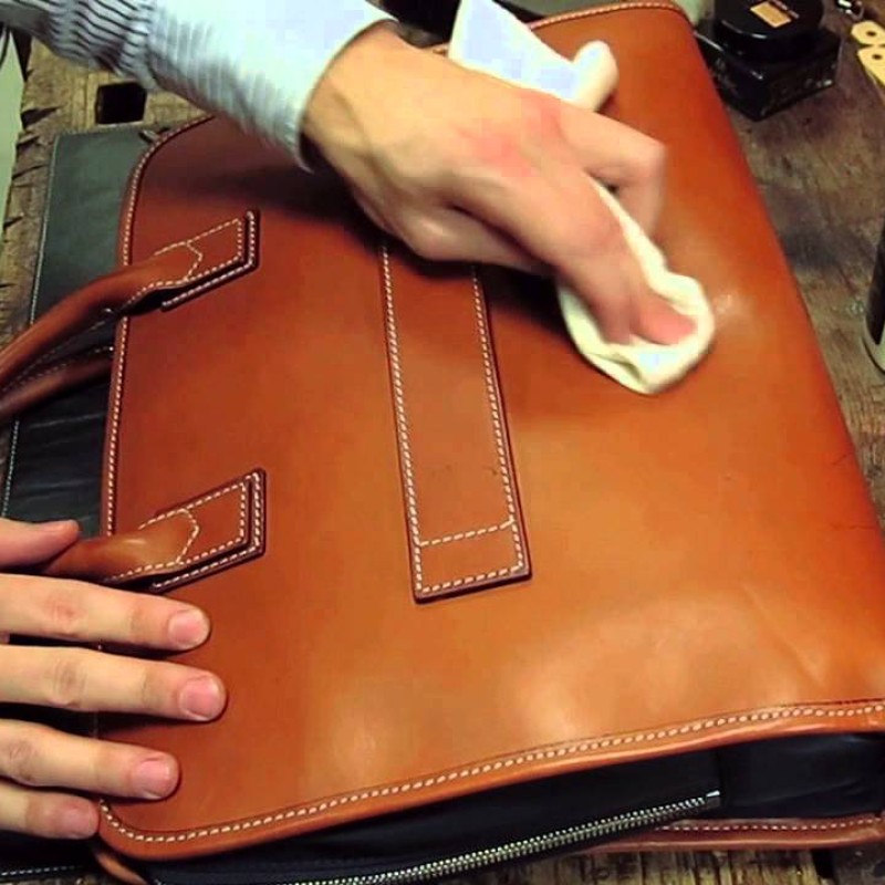 How to Care for Leather Bags